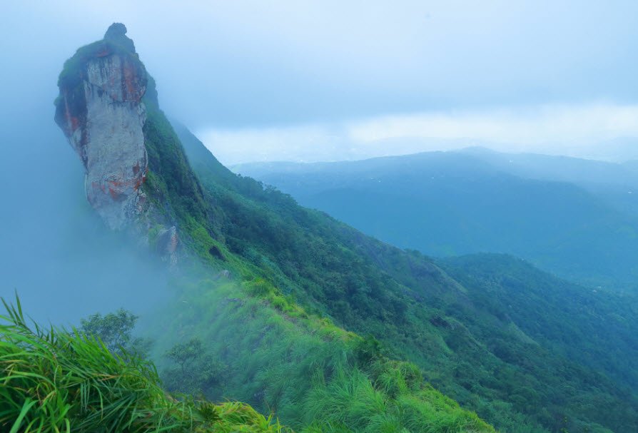 Illikkal Kallu, Kottayam, Kerala - Vushii.com Illikkal Kallu, Kottayam, Kerala - Vushii.com